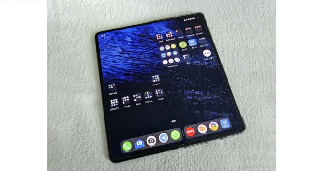 HUAWEI Mate X3 HEADER